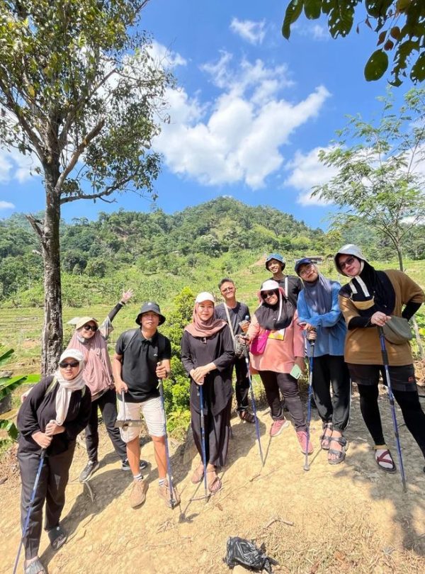 1bf25015eda0d4f1bd04ac205f073176