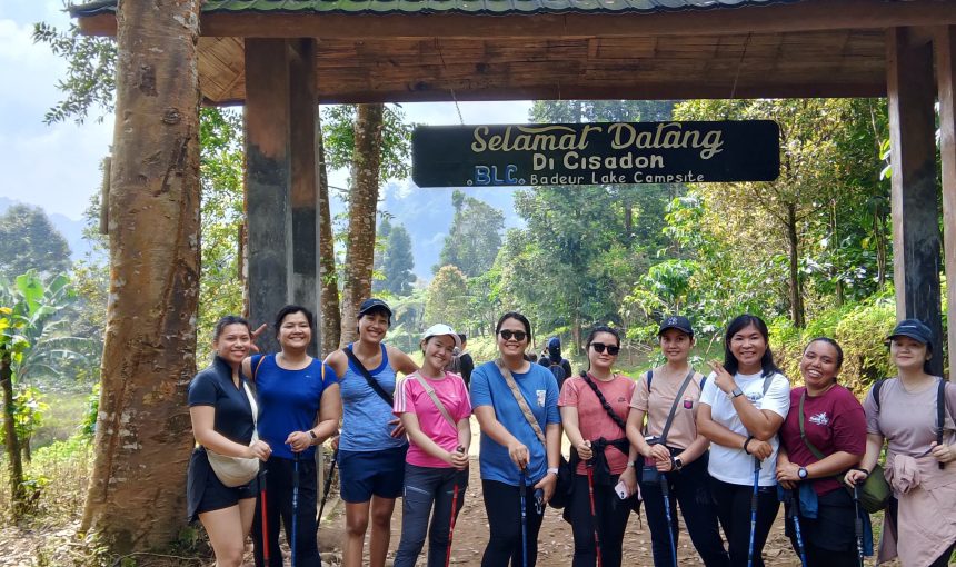 Trekking Sentul: 5 Jalur Alam Terbaik Dekat Jakarta untuk Weekend Seru